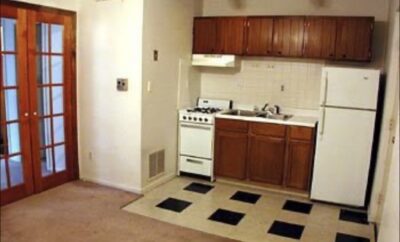 Ohio State-Apartment Duplex, One bedroom & living room/kitchen