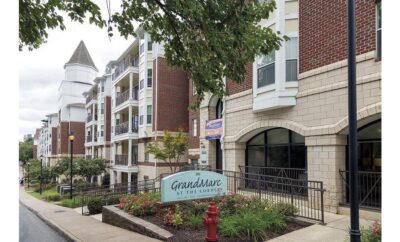 UVA-1BED/1BATH in Fully Furnished Apartment @Grandmarc at the Corner