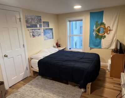 UVM-Newly renovated and spacious house convenient both to church Street and campus